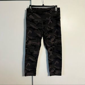 Zyia active crop leggings